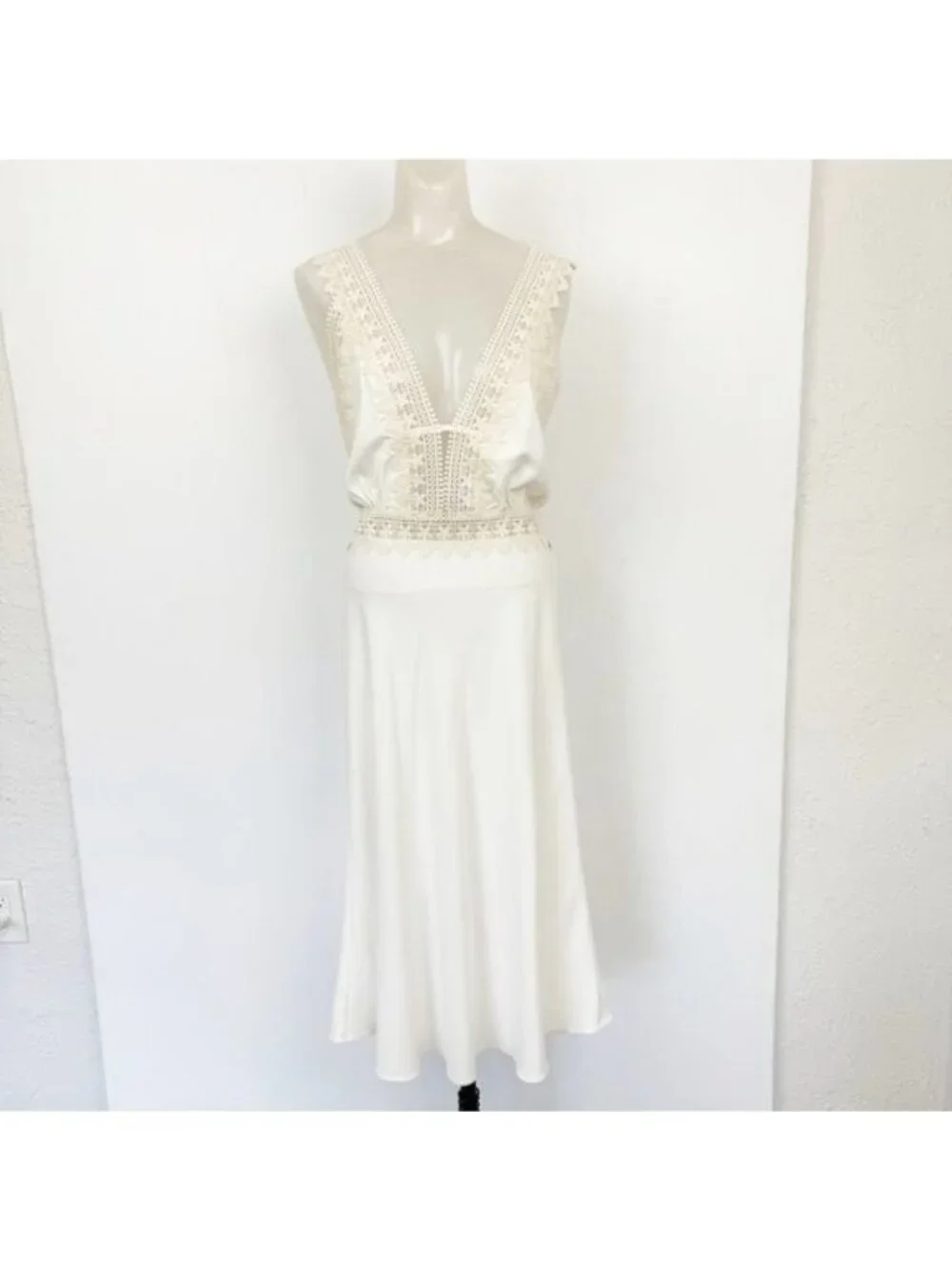 Flora Nikrooz Sleepwear Blythe Nightgown Ivory small